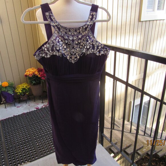 #618  WOMAN'S PURPLE CHIFFON & RHINESTONE EVENING DRESS  (SIZE 10US / 14UK) - Picture 1 of 4